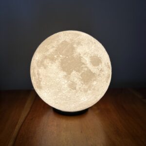 Lampe lune vue de face